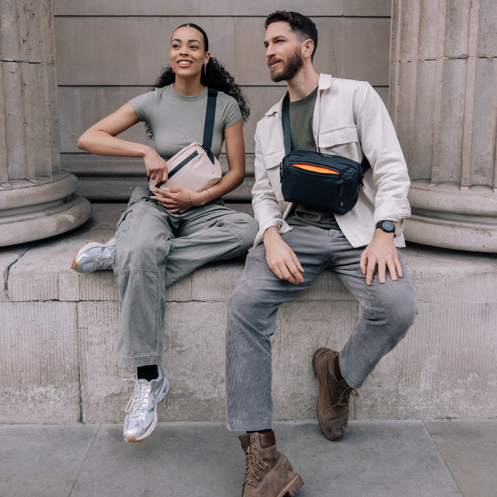 Light Travel Set | Apple Find My