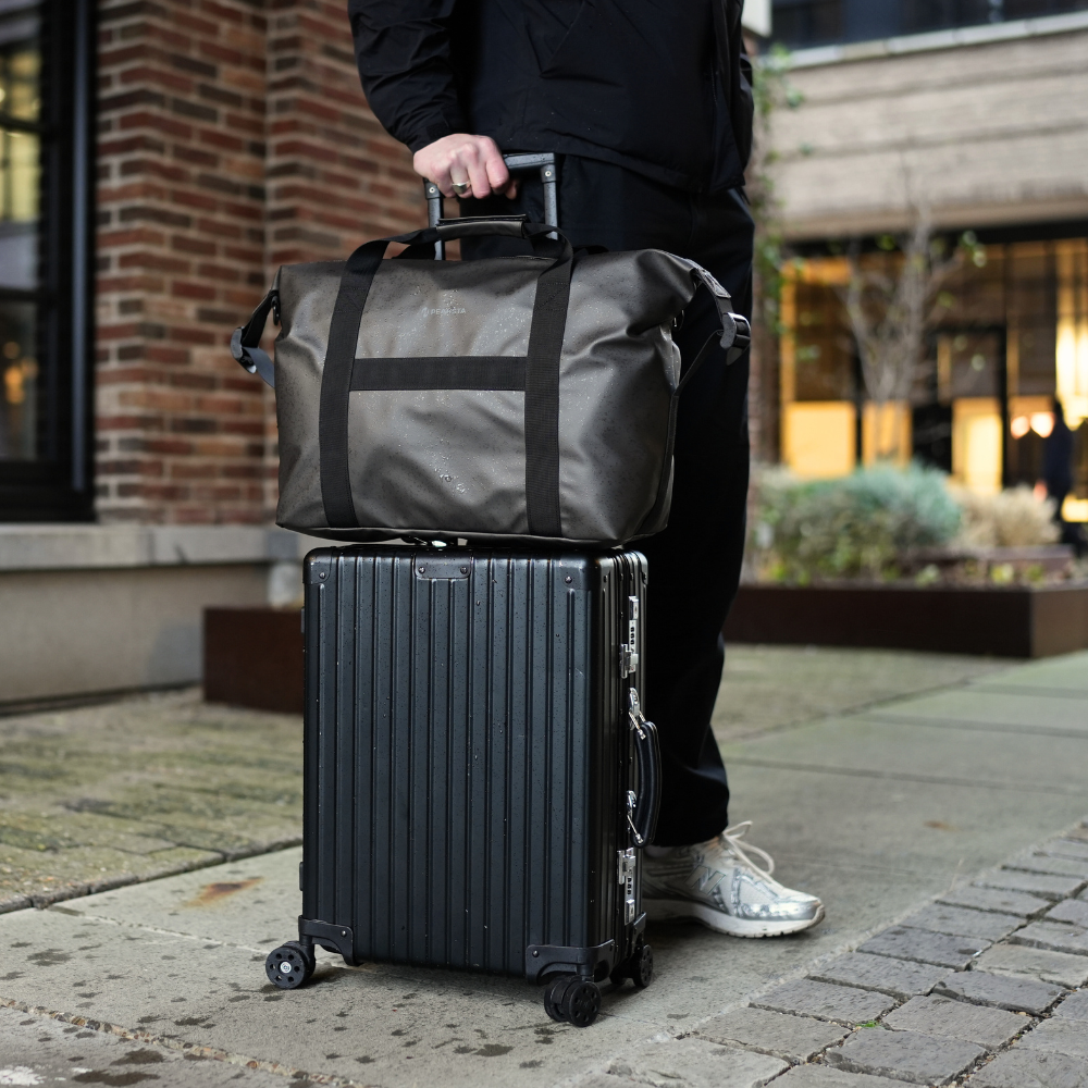 Light Travel Set | Apple Find My